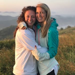 Meet your Posher, Haley